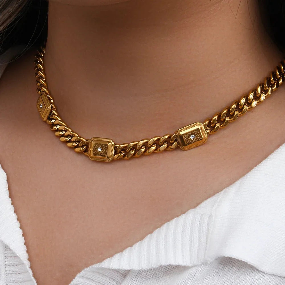 18k Cuban North Star Tarot Necklace and Earring Set